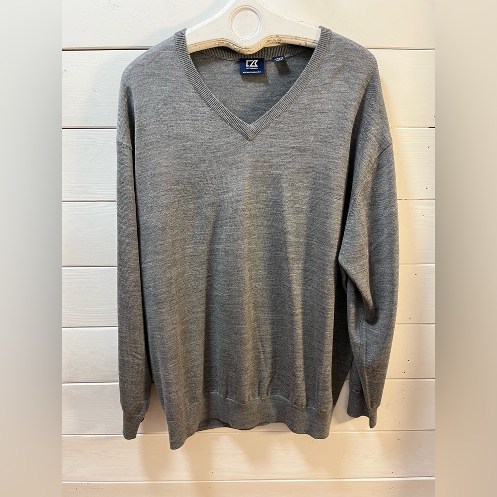 CUTTER & BUCK – gray sweater v neck taille 2XL